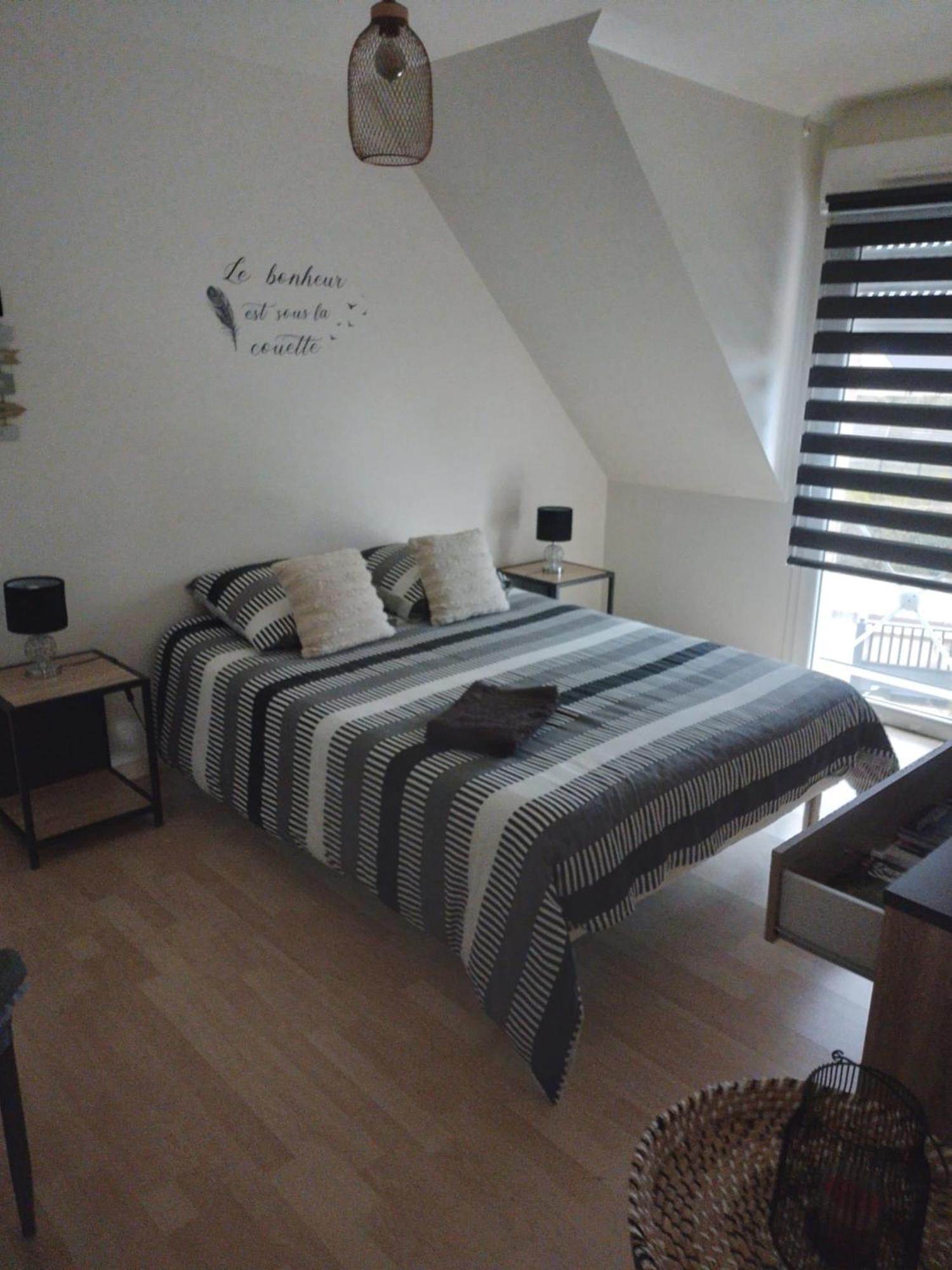Chambre Agreable Au Calme Saint-Hilaire-Petitville Ngoại thất bức ảnh